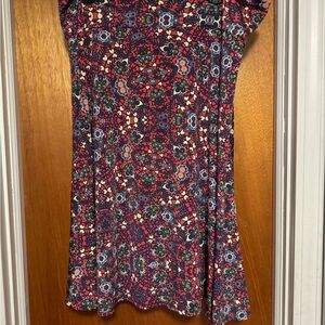 Lularoe Red and Navy patterned skirt Sz 2XL